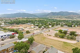2152 Baltimore Cir, Colorado Springs, CO 80904 - Photo 2