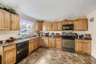 1133 Livingston Avenue, Colorado Springs, CO 80906 - Photo 10