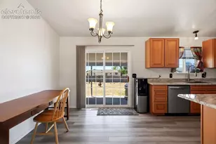 458 W Lookout Dr, Pueblo West, CO 81007 - Photo 8