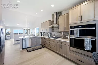 8844 Newport Beach Drive, Colorado Springs, CO 80908 - Photo 10