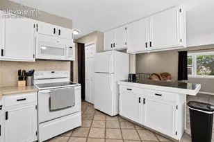 6716 Hampton Dr, Colorado Springs, CO 80918 - Photo 24