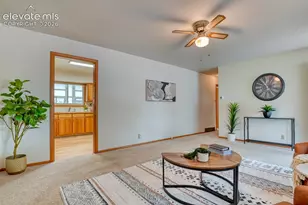 2121 Downing Dr, Colorado Springs, CO 80909 - Photo 6