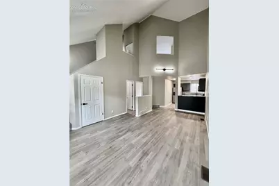 3921 Berkley Court, Colorado Springs, CO 80906 - Photo 4