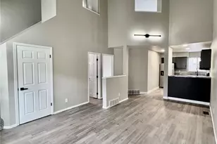 3921 Berkley Ct, Colorado Springs, CO 80906 - Photo 4