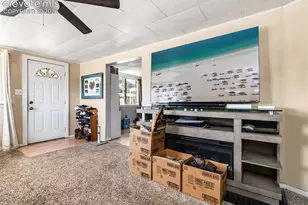 1611 Locust St, Canon City, CO 81212 - Photo 2