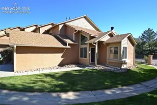 440 Autumn Ridge Cir, Colorado Springs, CO 80906 - Photo 2