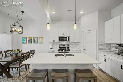 5675 Villa Lorenzo Drive, Colorado Springs, CO 80919 - Photo 6
