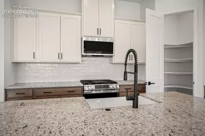 4405 Peak Crest View, Colorado Springs, CO 80918 - Photo 6