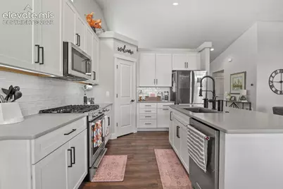 6369 Lochside View, Colorado Springs, CO 80927 - Photo 8