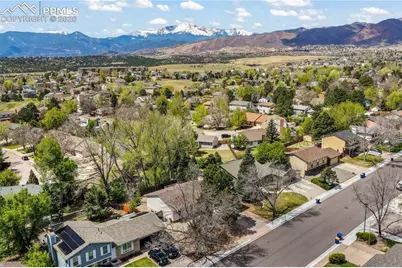 223 Saddlemountain Road, Colorado Springs, CO 80919 - Photo 6