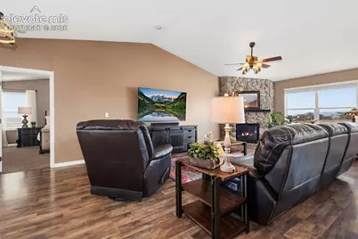 11803 Shadow Creek Court, Peyton, CO 80831 - Photo 14