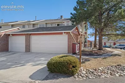 432 W Rockrimmon Boulevard #B, Colorado Springs, CO 80919 - Photo 2