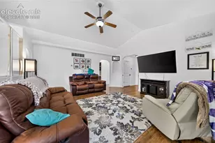 358 W Golden Eagle Way, Pueblo West, CO 81007 - Photo 4