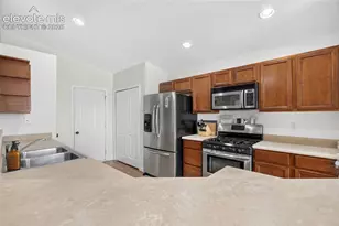 358 W Golden Eagle Way, Pueblo West, CO 81007 - Photo 8