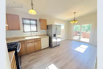 1056 Sundance Circle, Woodland Park, CO 80863 - Photo 14