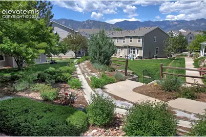 2146 Creekridge Point, Colorado Springs, CO 80910 - Photo 2