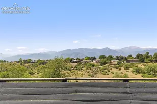 2260 Mesa Rd, Colorado Springs, CO 80904 - Photo 2
