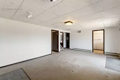 2260 Mesa Road, Colorado Springs, CO 80904 - Photo 32