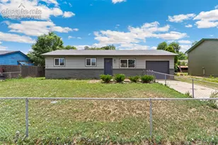 1530 Maxwell St, Colorado Springs, CO 80906 - Photo 2