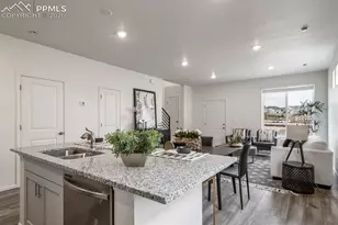 5812 Bowerman Ln, Colorado Springs, CO 80927 - Photo 10