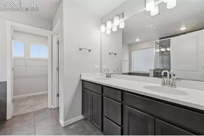 5162 Roundhouse Drive, Colorado Springs, CO 80925 - Photo 20
