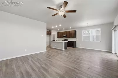 5162 Roundhouse Drive, Colorado Springs, CO 80925 - Photo 10