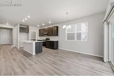 5162 Roundhouse Drive, Colorado Springs, CO 80925 - Photo 6