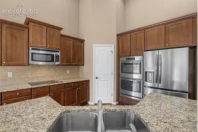 1825 Lantern Tree Grove, Monument, CO 80132 - Photo 6