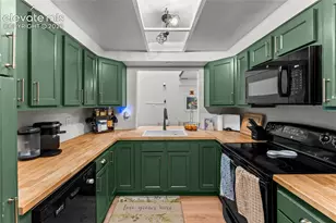 2013 Sussex Ln, Colorado Springs, CO 80909 - Photo 12