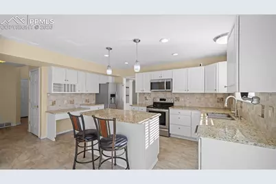 8552 Gatewick Drive, Colorado Springs, CO 80920 - Photo 14