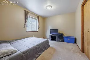 37 Silbani Ln, Florissant, CO 80816 - Photo 22