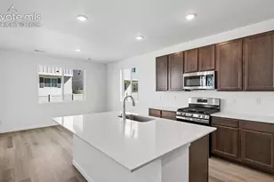 7838 Rainy Crk Trl, Colorado Springs, CO 80925 - Photo 10