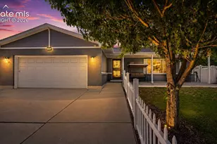 1112 Auburn Dr, Colorado Springs, CO 80909 - Photo 2