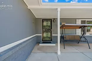 1112 Auburn Dr, Colorado Springs, CO 80909 - Photo 4