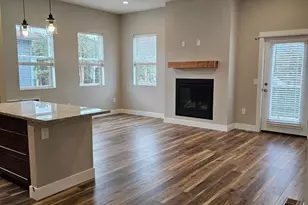 307 Spruce Mdw Grv, Woodland Park, CO 80863 - Photo 2