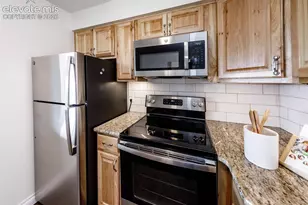411 Lakewood Circle, Colorado Springs, CO 80910 - Photo 8