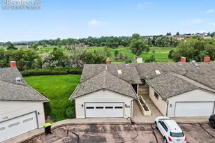 538 Lakewood Cir, Colorado Springs, CO 80910 - Photo 2
