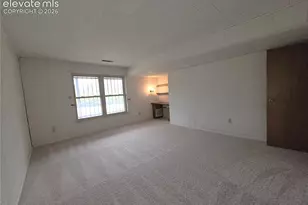 538 Lakewood Cir, Colorado Springs, CO 80910 - Photo 26