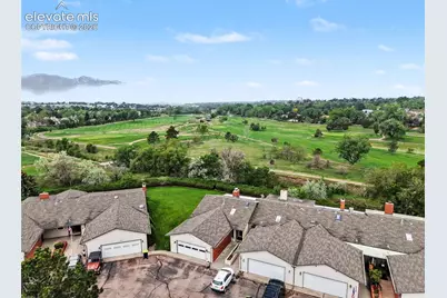 538 Lakewood Circle, Colorado Springs, CO 80910 - Photo 4