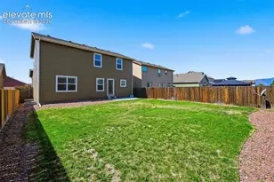 10432 Declaration Dr, Colorado Springs, CO 80925 - Photo 16