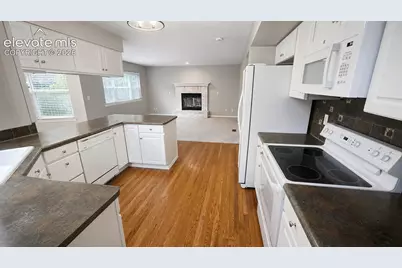 8985 Melbourne Drive, Colorado Springs, CO 80920 - Photo 6
