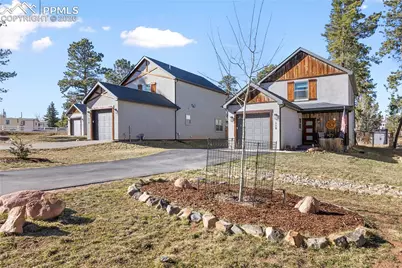 118 E Chester Avenue, Woodland Park, CO 80863 - Photo 2