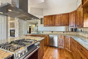 449 S Siesta Ln, Pueblo, CO 81007 - Photo 14