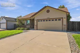 7538 Sailwind Dr, Colorado Springs, CO 80925 - Photo 2