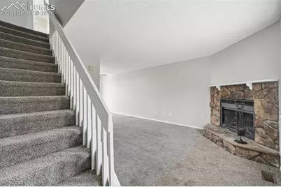 3027 Starlight Circle, Colorado Springs, CO 80916 - Photo 8