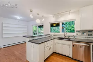 34 Newport Cir, Colorado Springs, CO 80906 - Photo 12