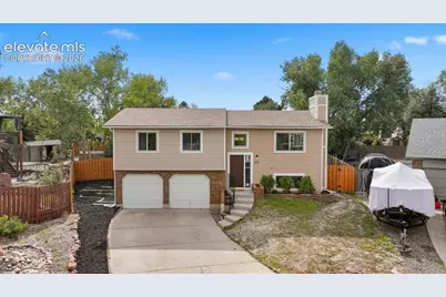 3835 Dewpoint Drive, Colorado Springs, CO 80920 - Photo 4