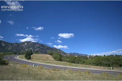 4815 Broadmoor Bluffs Drive, Colorado Springs, CO 80906 - Photo 12