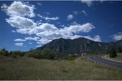 4815 Broadmoor Bluffs Drive, Colorado Springs, CO 80906 - Photo 2