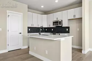 9155 Lanceleaf Dr, Colorado Springs, CO 80925 - Photo 6